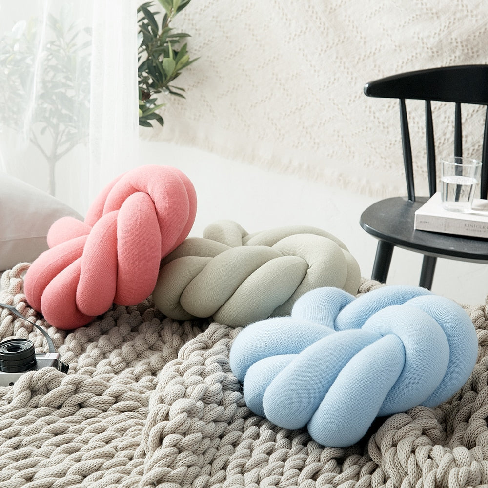 ボリュームクッションピロー