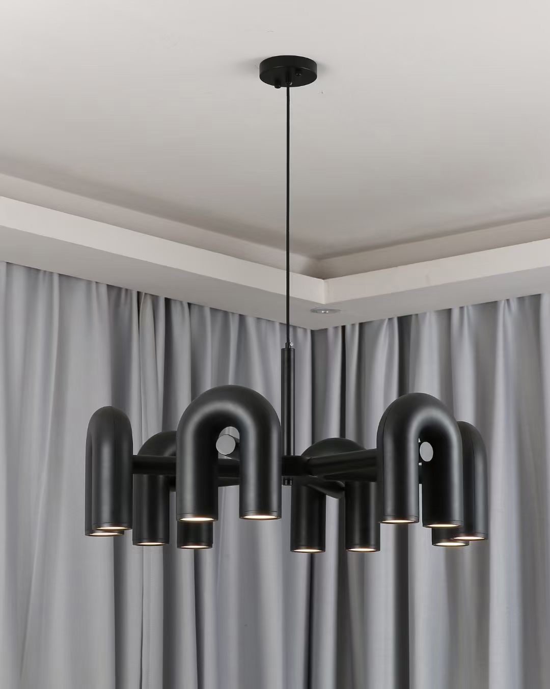 Cirkus Chandelier — Adjustable U-Shape Lighting Modules