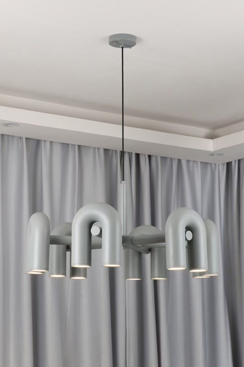Cirkus Chandelier — Adjustable U-Shape Lighting Modules