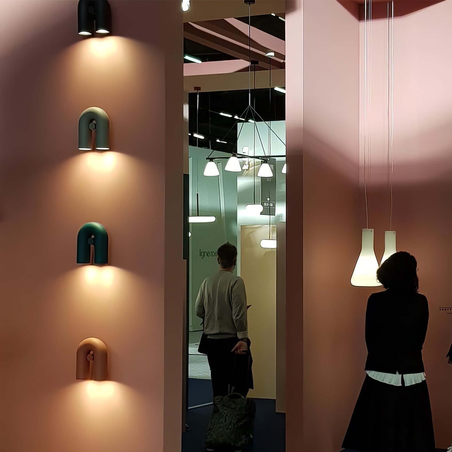 Cirkus Wall Lamp — Adjustable U-Shaped Module