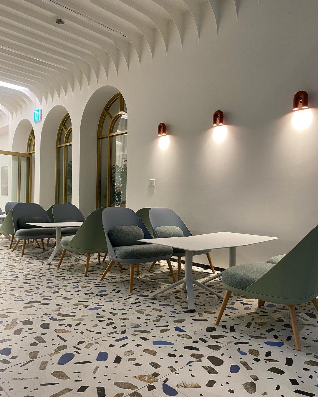 Cirkus Wall Lamp — Adjustable U-Shaped Module
