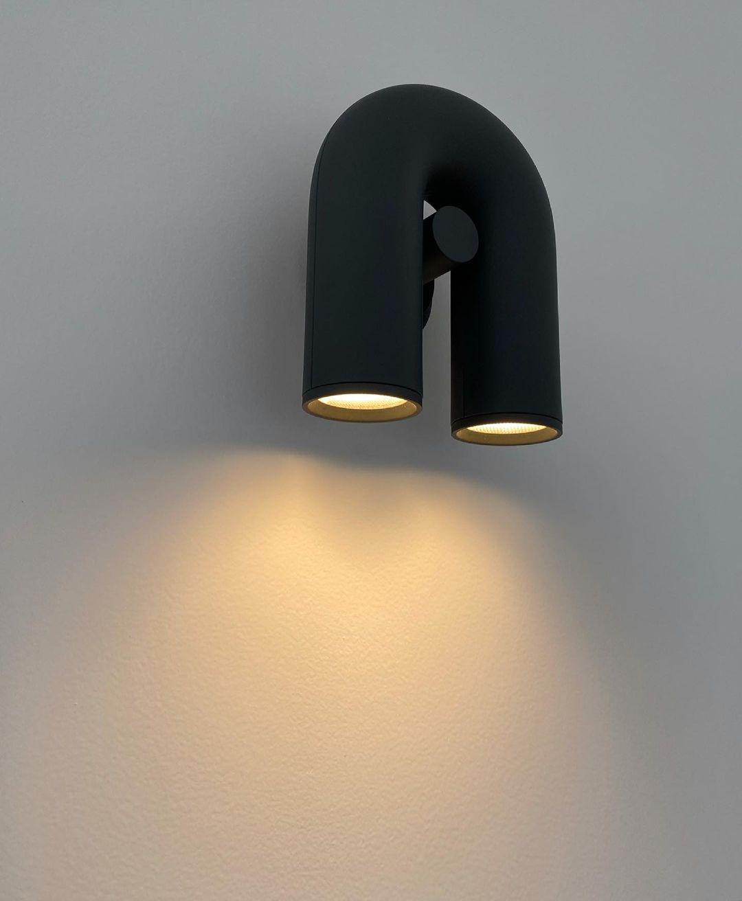Cirkus Wall Lamp — Adjustable U-Shaped Module