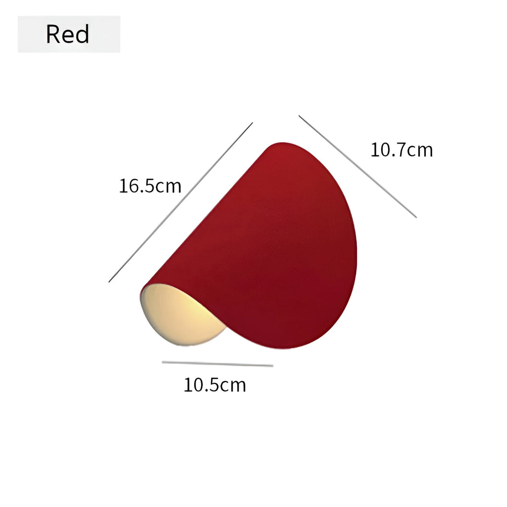 Norelle | Minimalistisk böjd vägglampa i svart metall med dubbla ljusstrålar | Orntli