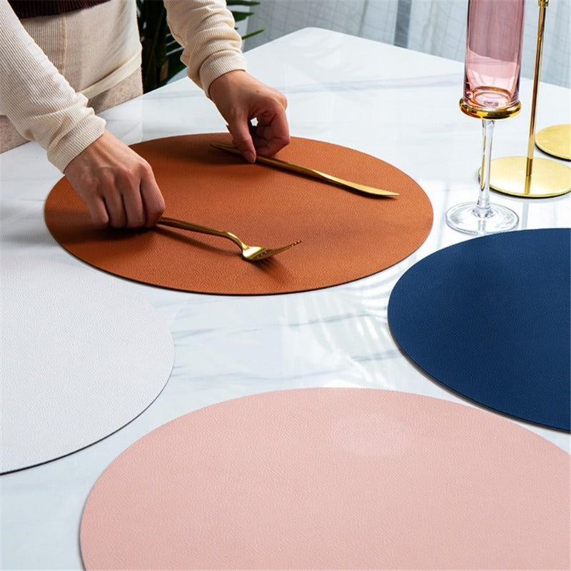 Sets de table et dessous de verre modernes et imperméables en cuir Taavita pour les repas