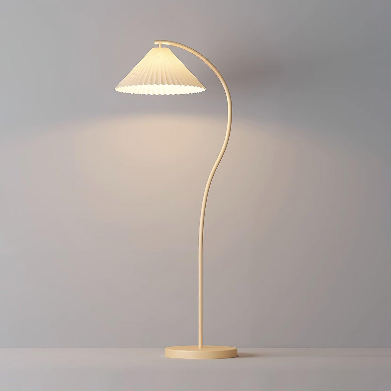 Crescini weiche, plissierte Stehlampe