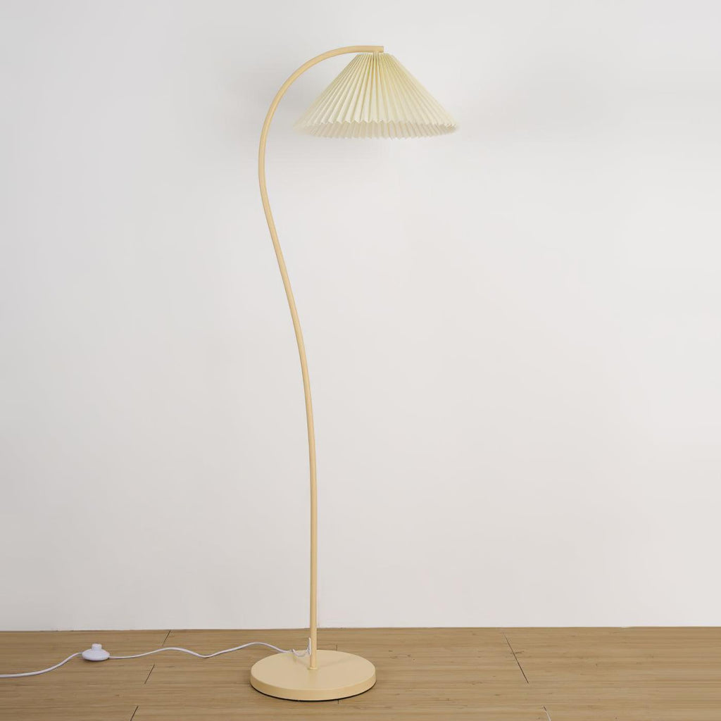 Crescini weiche, plissierte Stehlampe