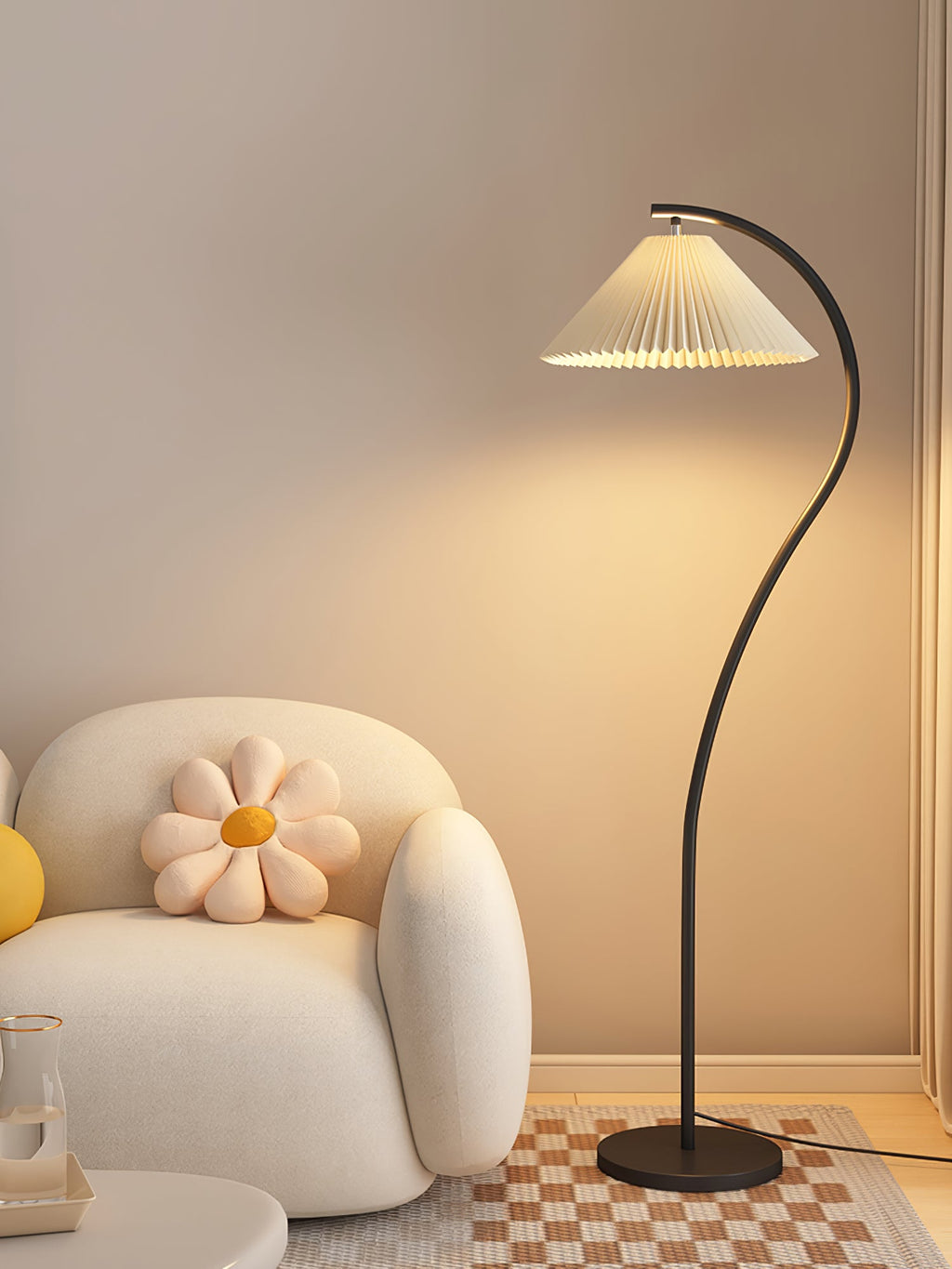 Crescini weiche, plissierte Stehlampe