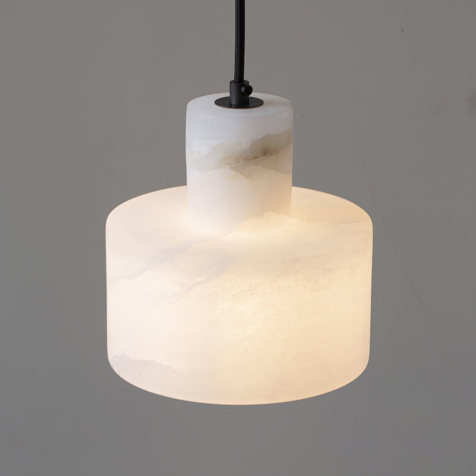 Handgeschnitzte Alabaster-Pendelleuchte Cyls