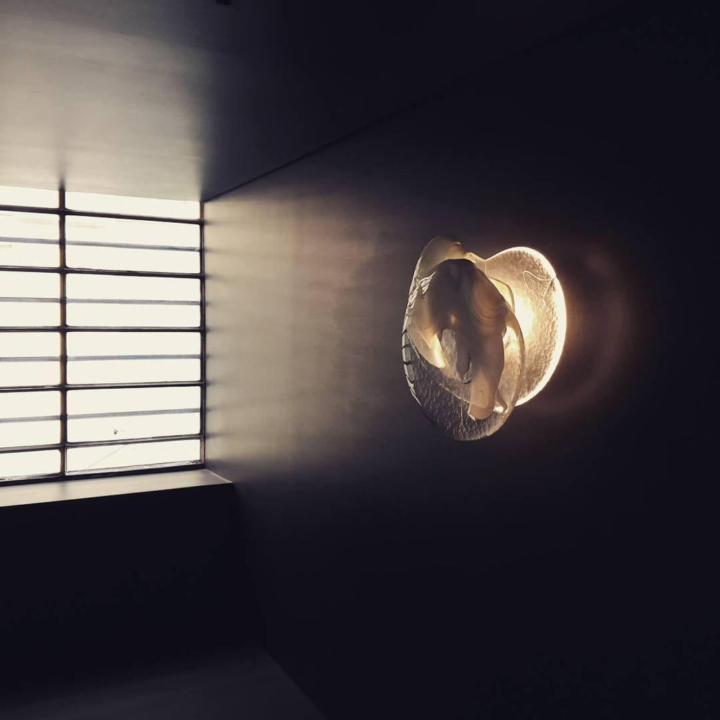 Blind nordische Kunstglas-Wandleuchte – integrierte LED, drei Farbtemperaturen