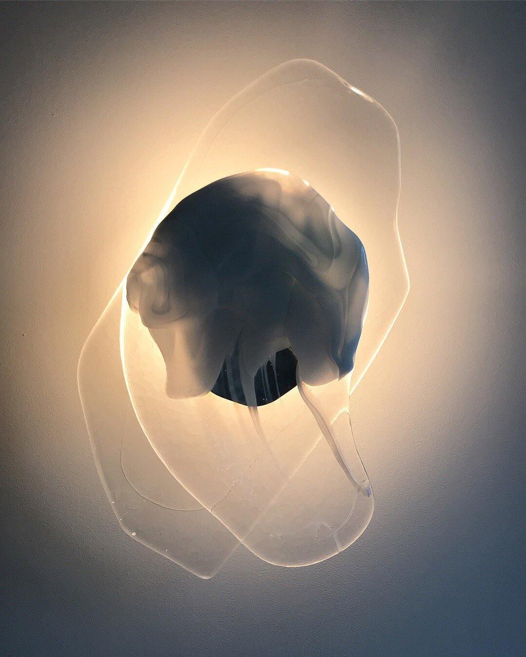 Blind nordische Kunstglas-Wandleuchte – integrierte LED, drei Farbtemperaturen