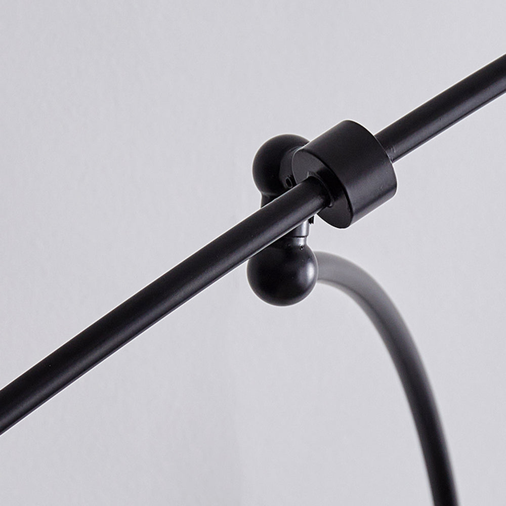Suspension métallique Arisha — Design minimaliste en forme de feuille de lotus, noir/or, ampoule LED incluse
