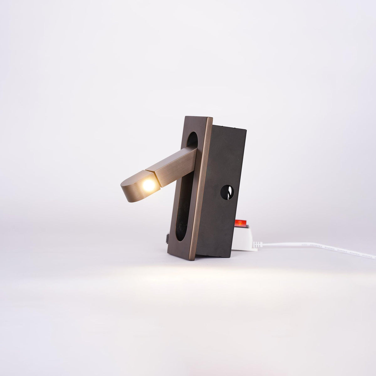 Lampada da lettura LED moderna Lustra — testa orientabile
