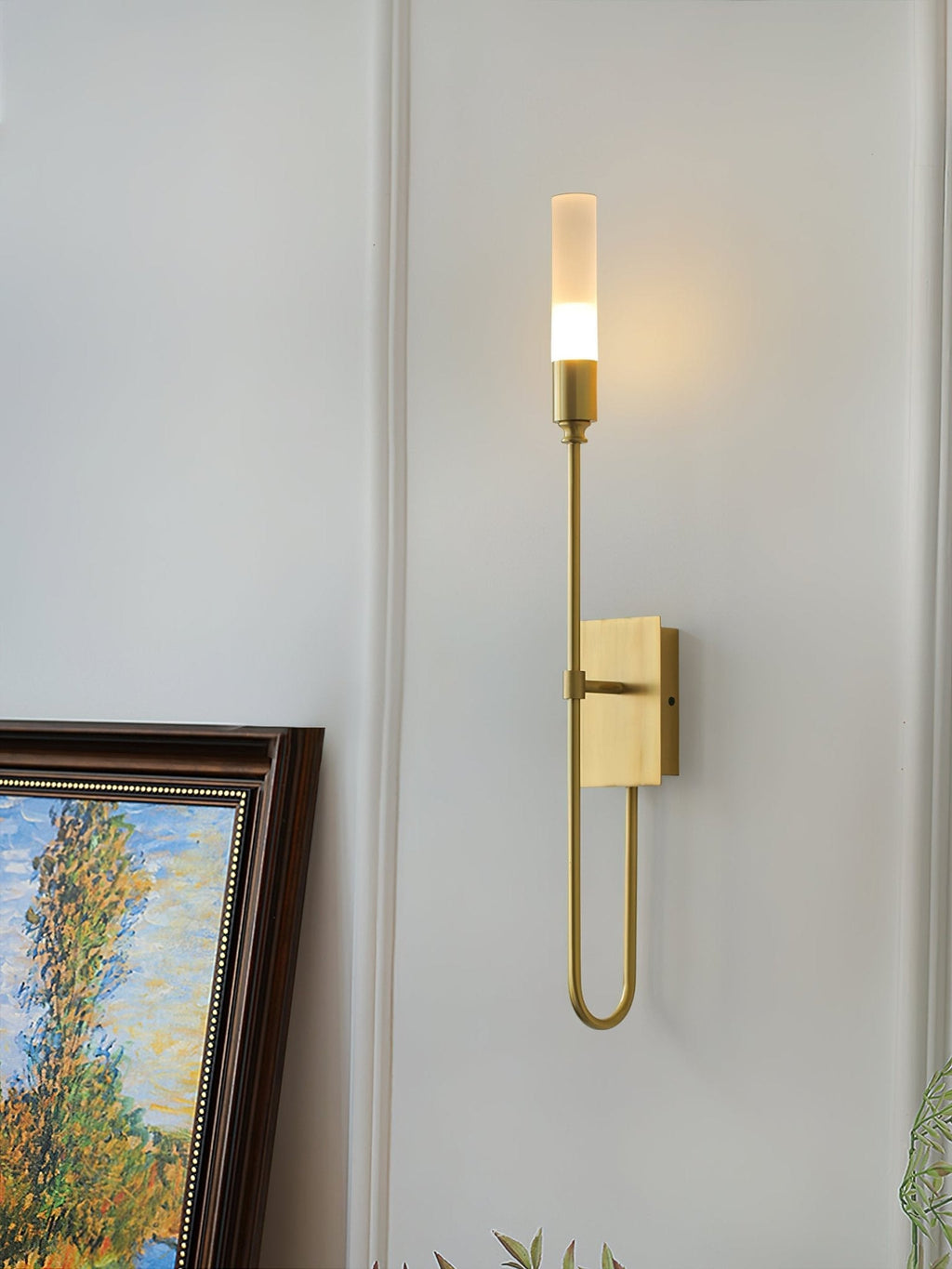Nástěnné svítidlo s dvojitou šipkou — symetrický design se dvěma světly