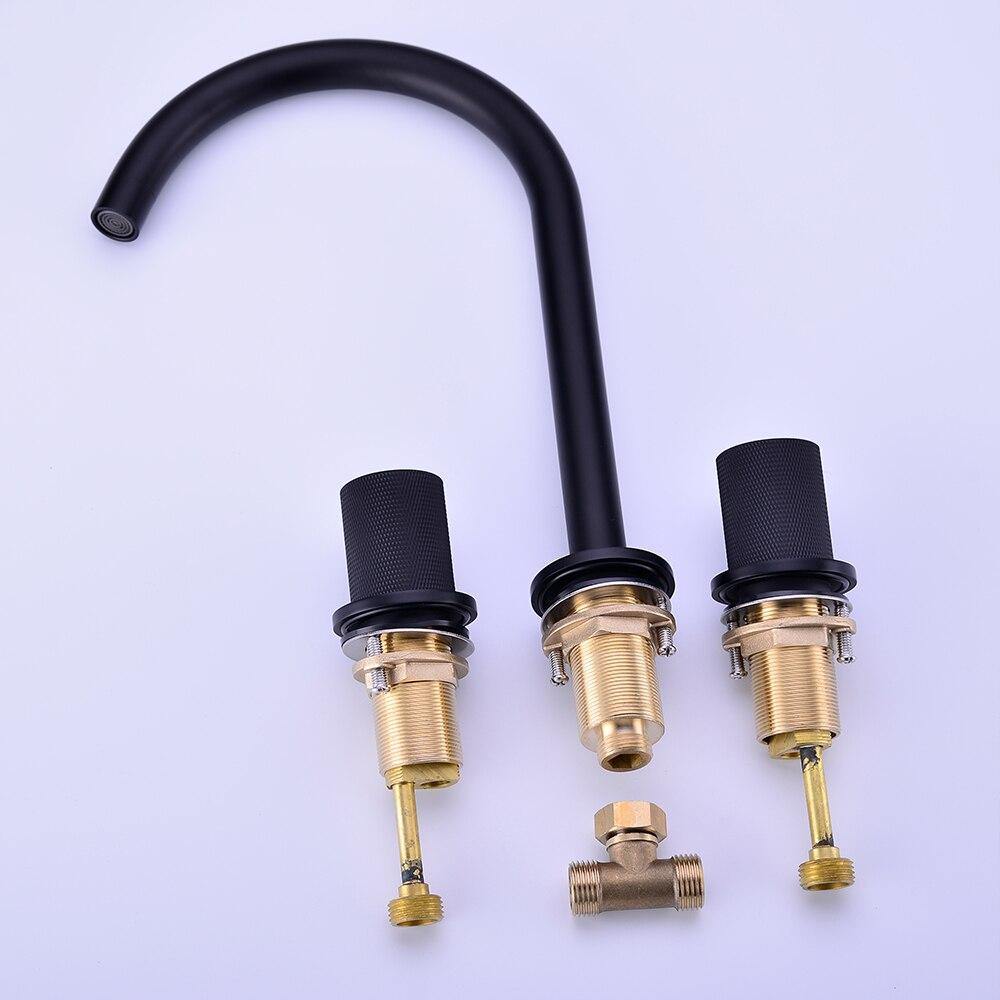 صنبور حوض بمقبض مزدوج دوفال