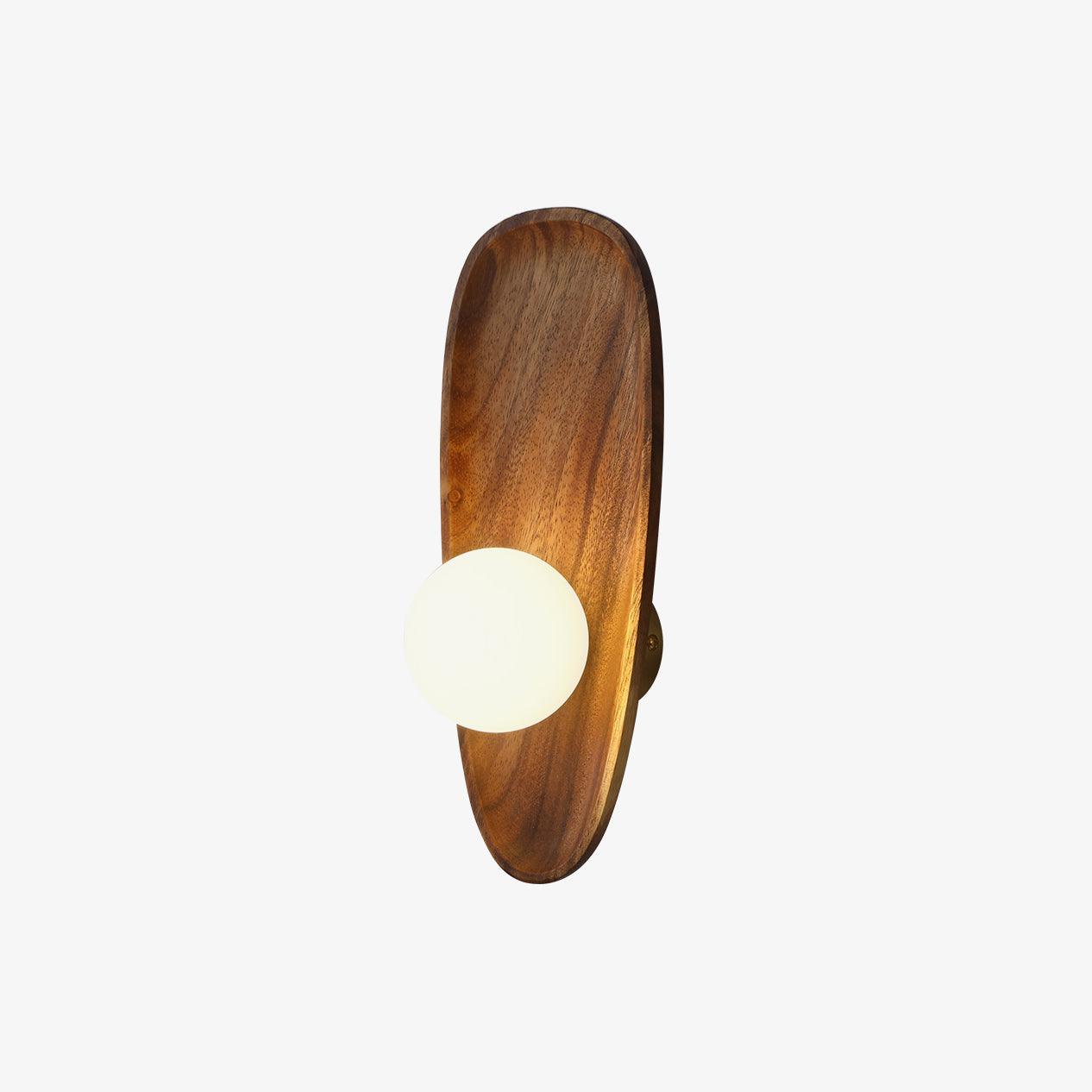 Nástěnné svítidlo Eivor — minimalistická silueta, měkké ambientní osvětlení