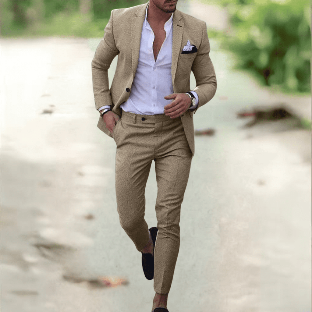 Costume homme coupe ajustée Aurelia en tissu haut de gamme pour professionnels des affaires