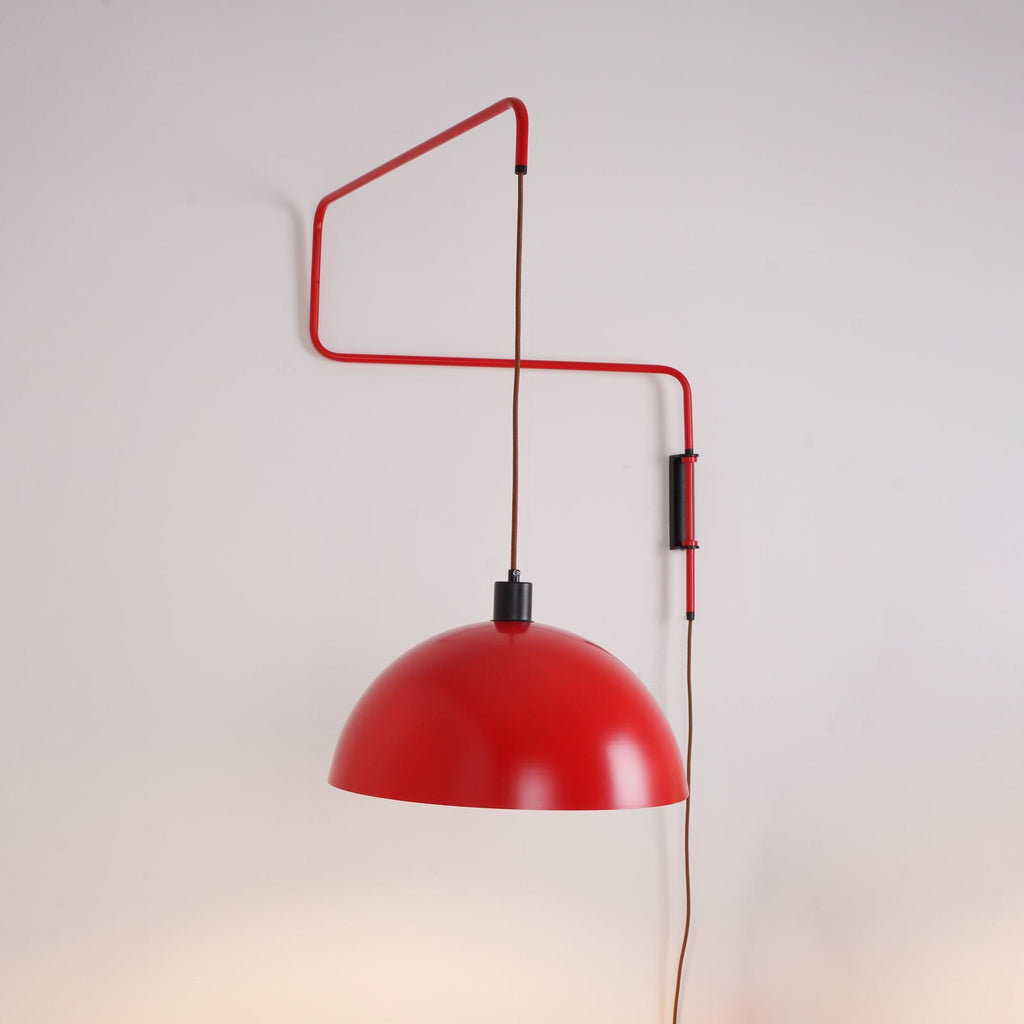 Lampada da parete Elio con spina — paralume orientabile da 40 cm, stelo regolabile