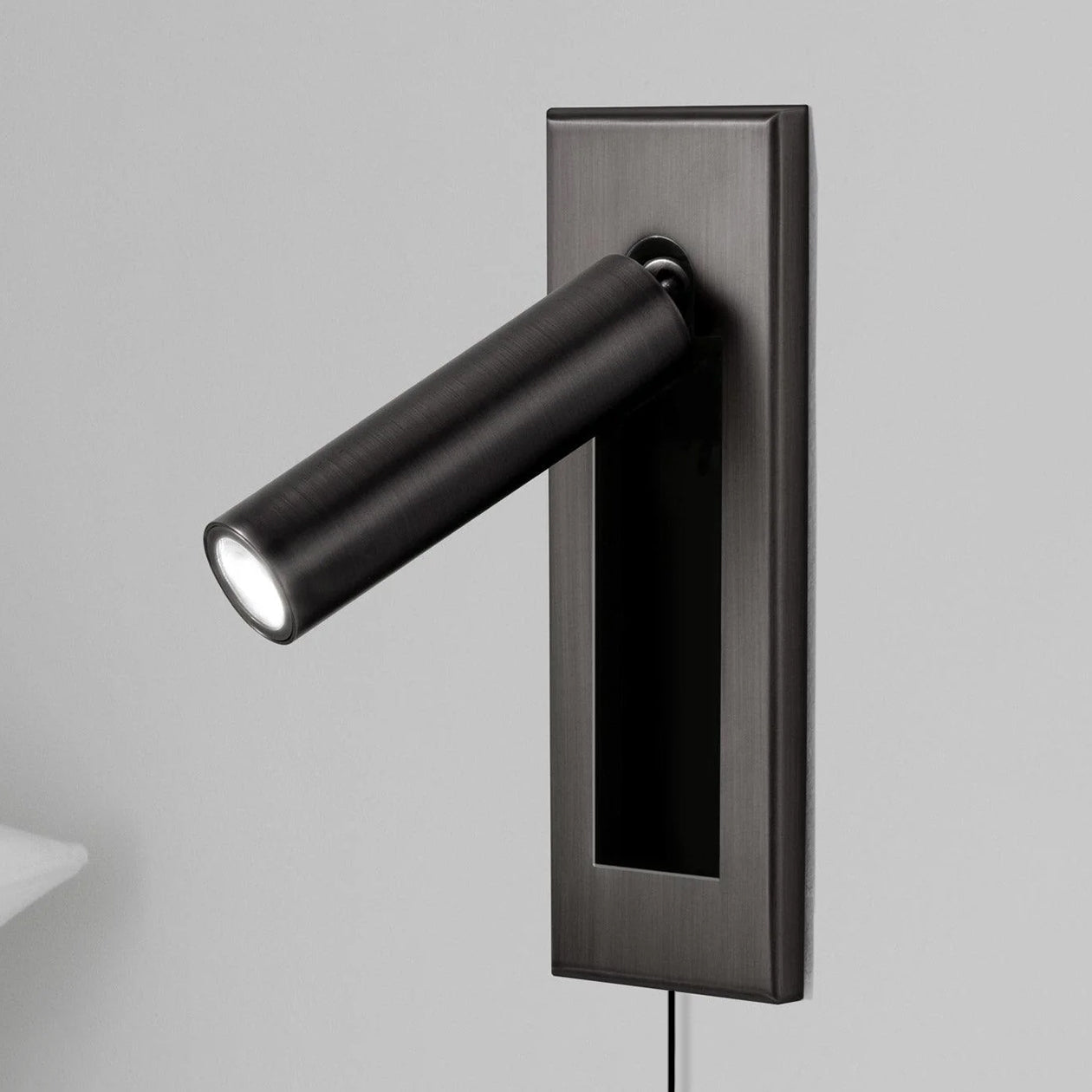 Embedded Bedside Sconce - Vakkerlight