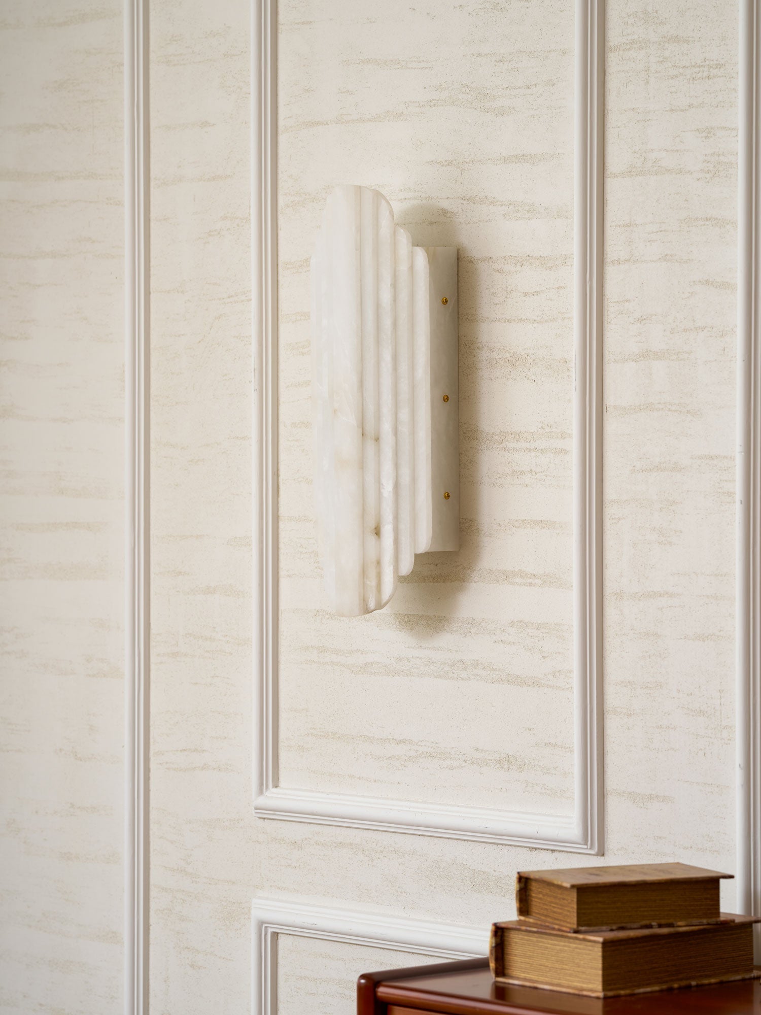 Nástěnné svítidlo Estelle Stacked Alabaster
