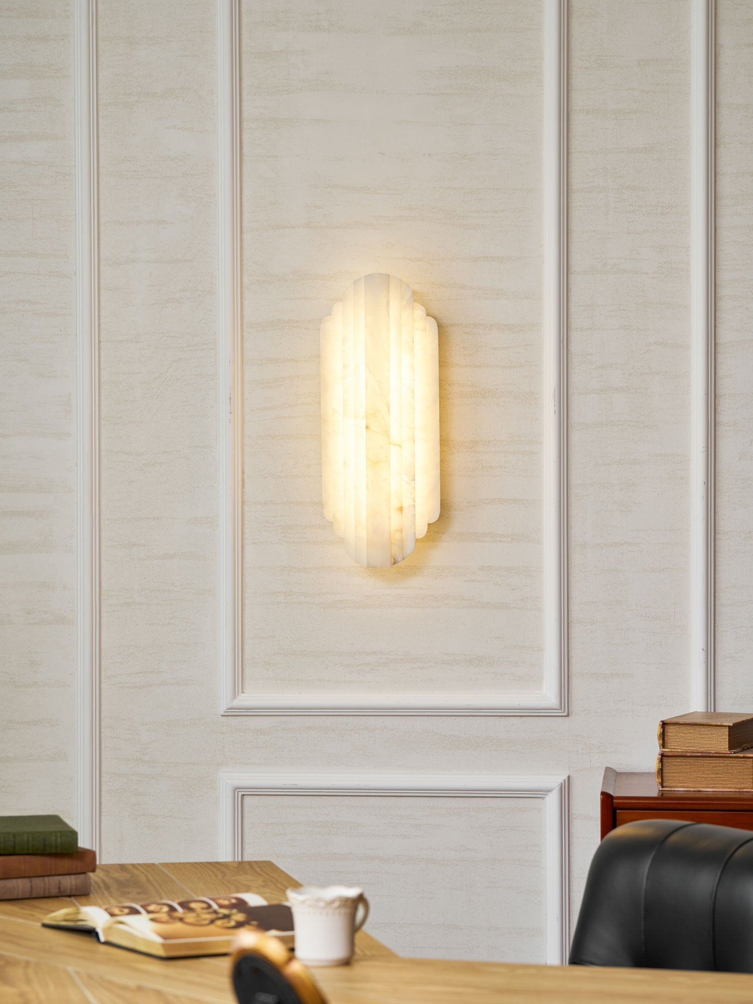Nástěnné svítidlo Estelle Stacked Alabaster