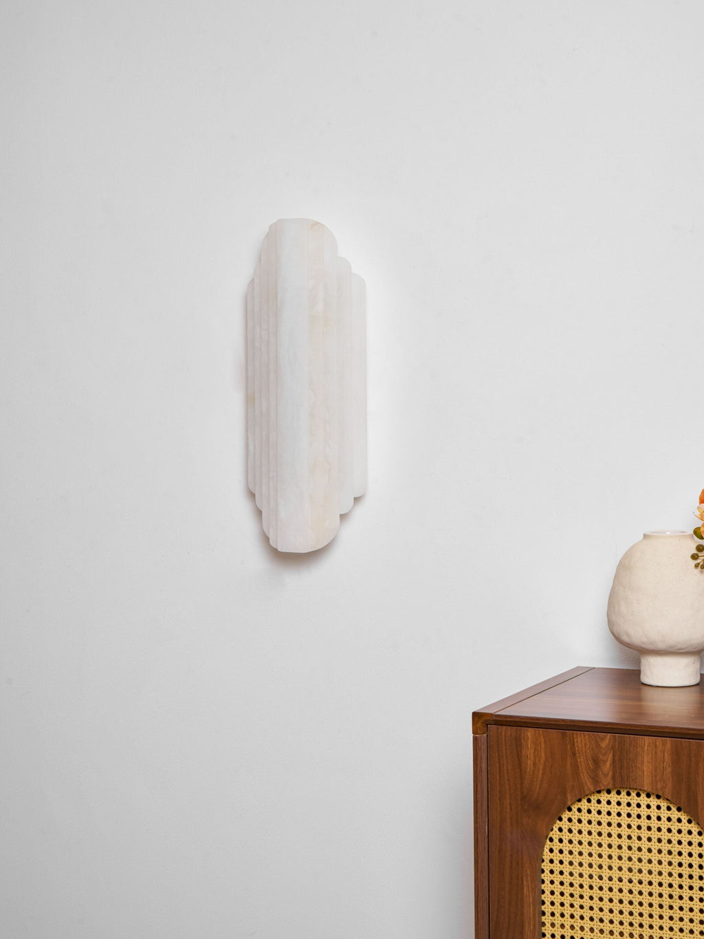 Nástěnné svítidlo Estelle Stacked Alabaster