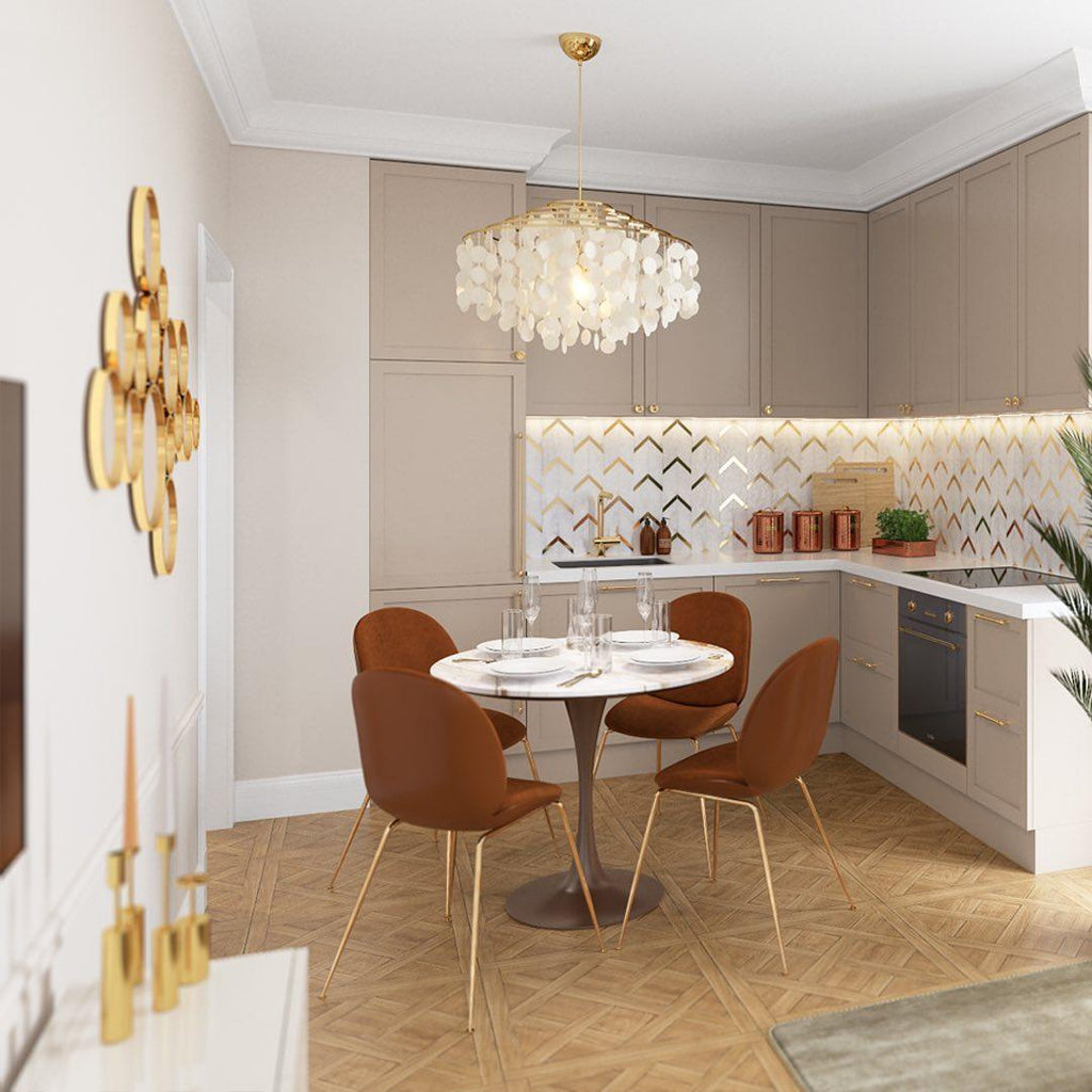 Kulatý lustr s více úrovněmi a skořepinami — design z průsvitných disků
