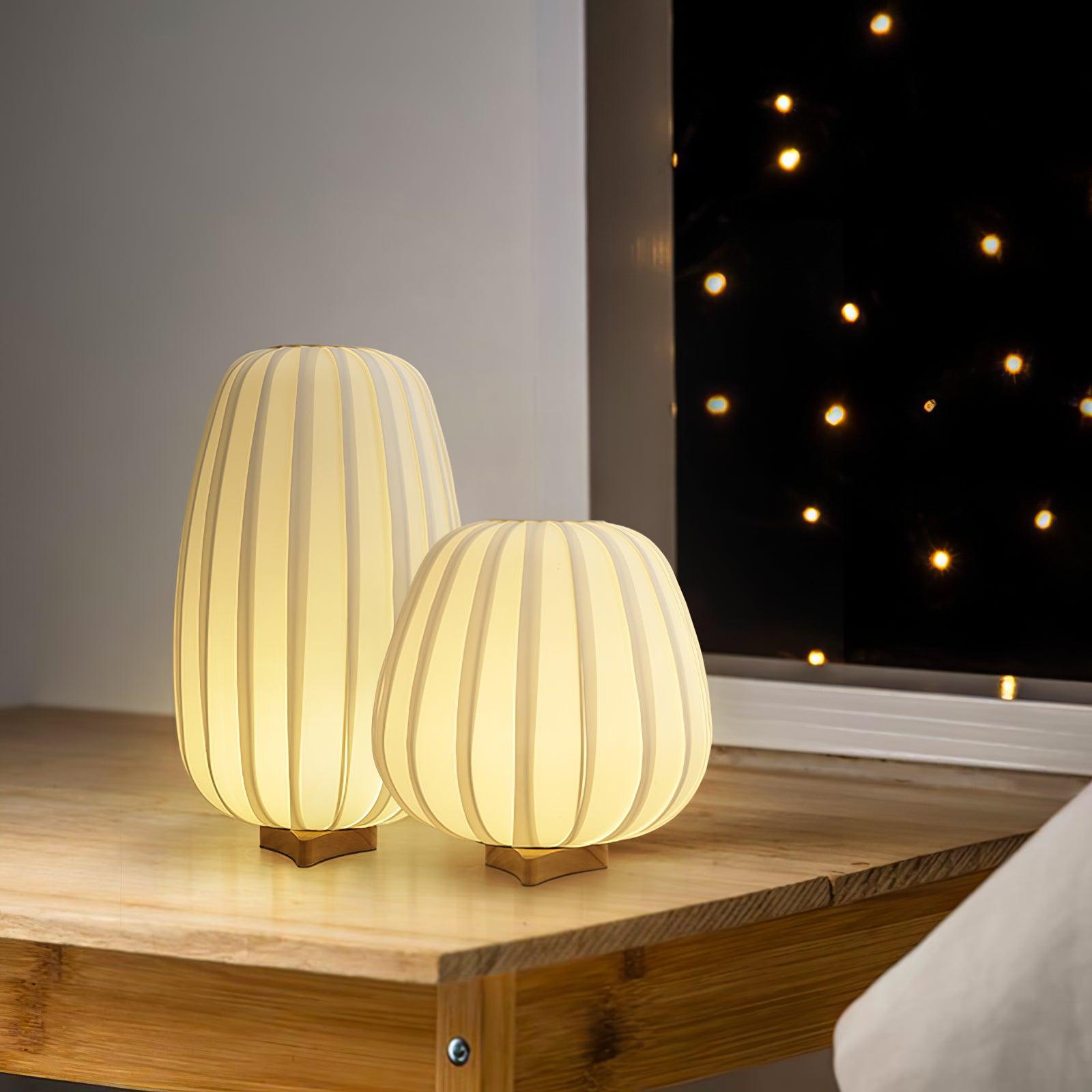Contemporary Minimalist Fabric Table Lamp