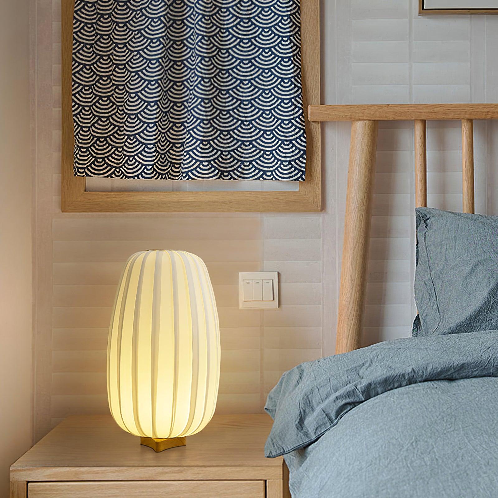 Contemporary Minimalist Fabric Table Lamp