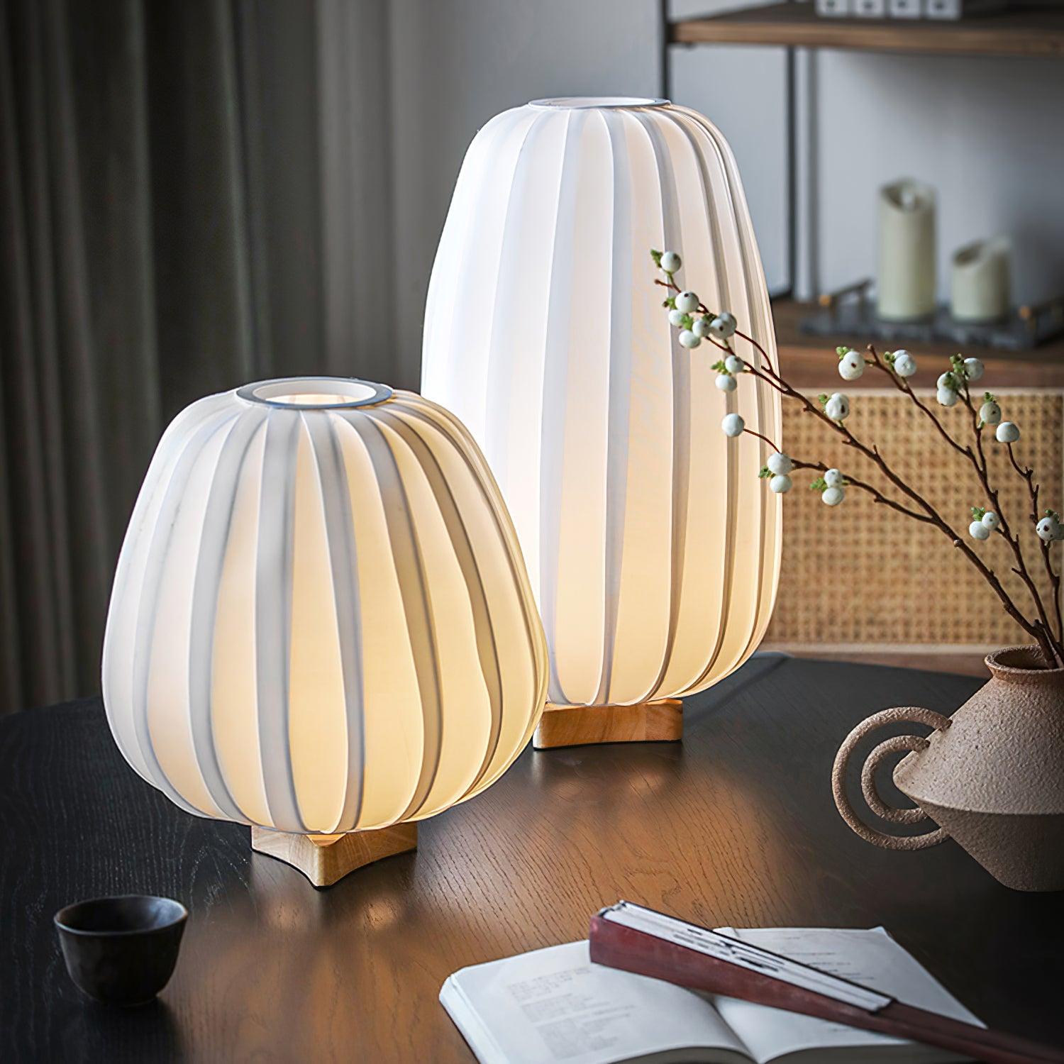 Contemporary Minimalist Fabric Table Lamp