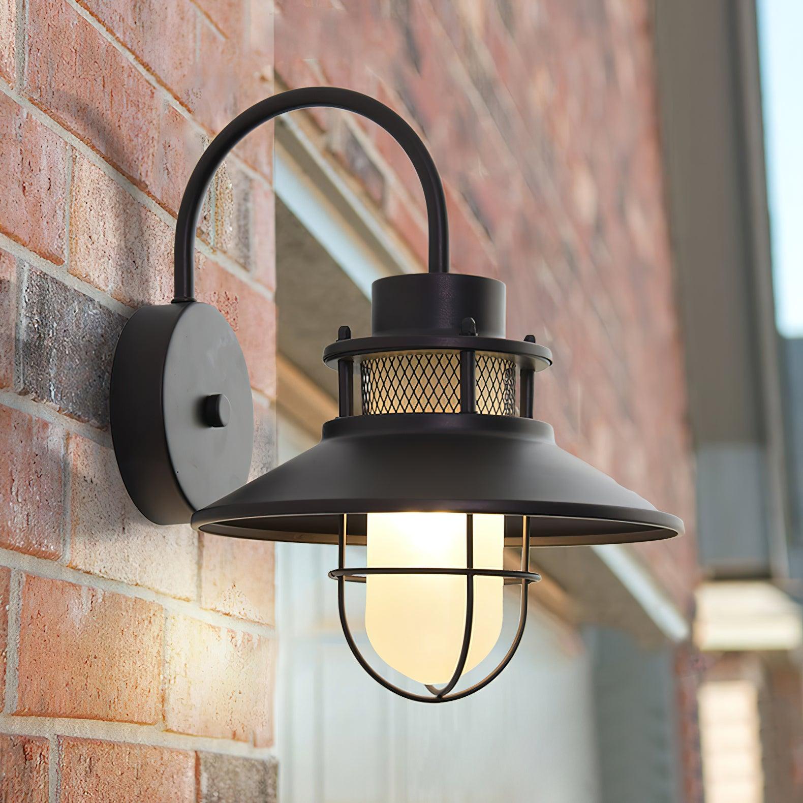 Marlo Outdoor Lamp | Orntli