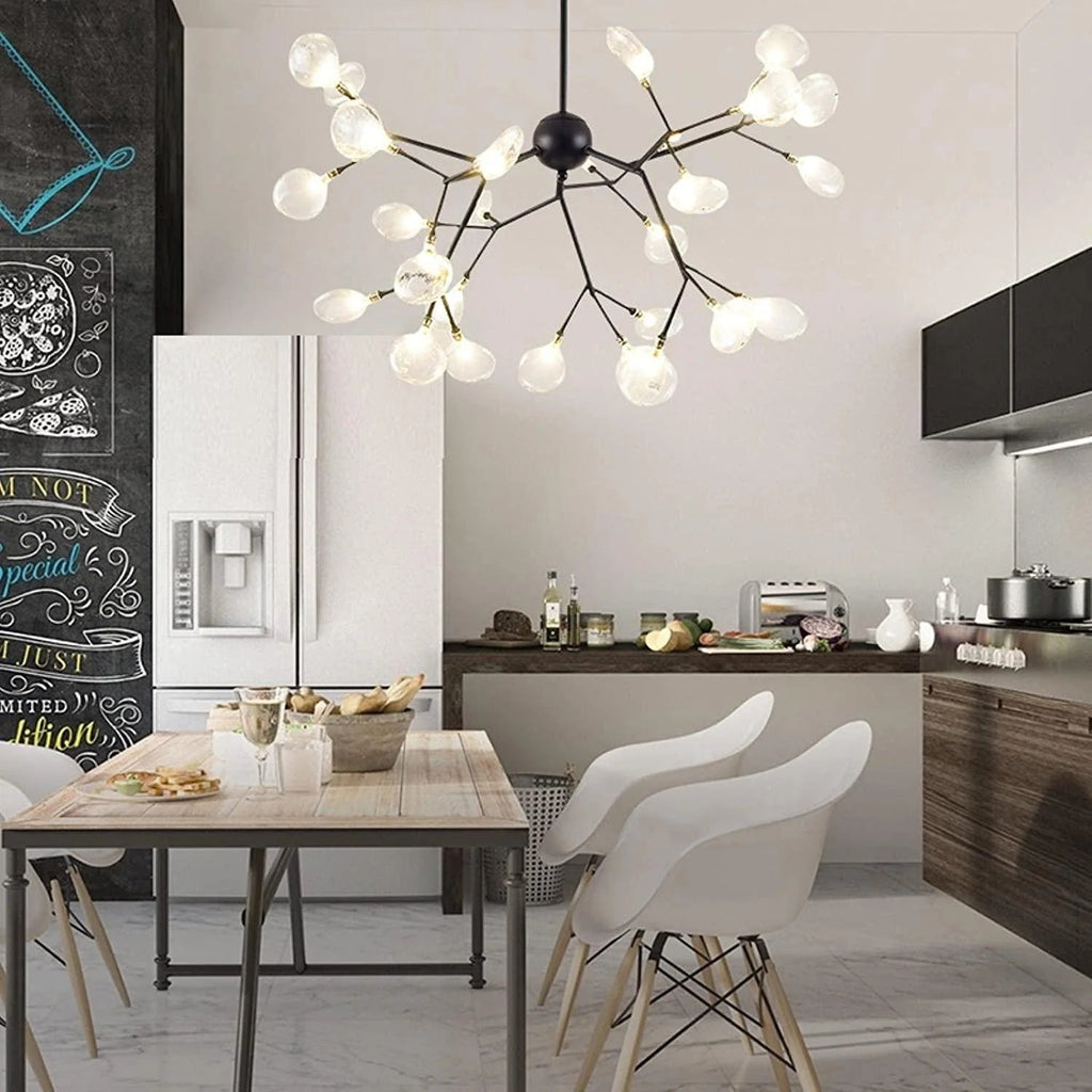 Současný stropní lustr Firefly — minimalistický design