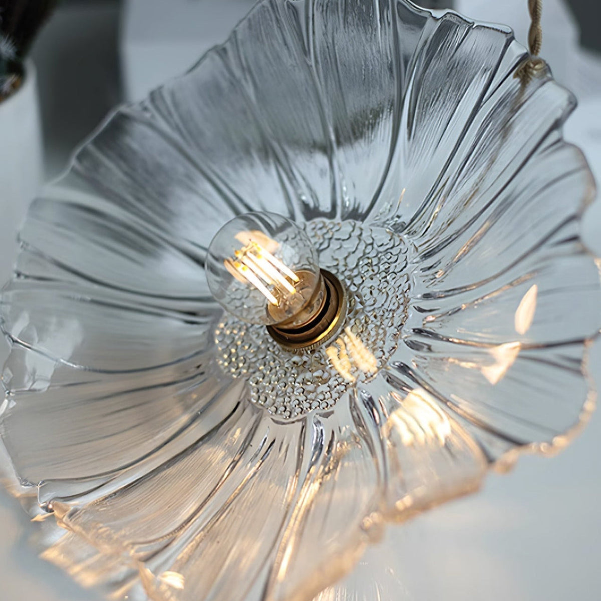 Lámpara colgante de vidrio con forma de flor Calia - luminaria de techo vintage