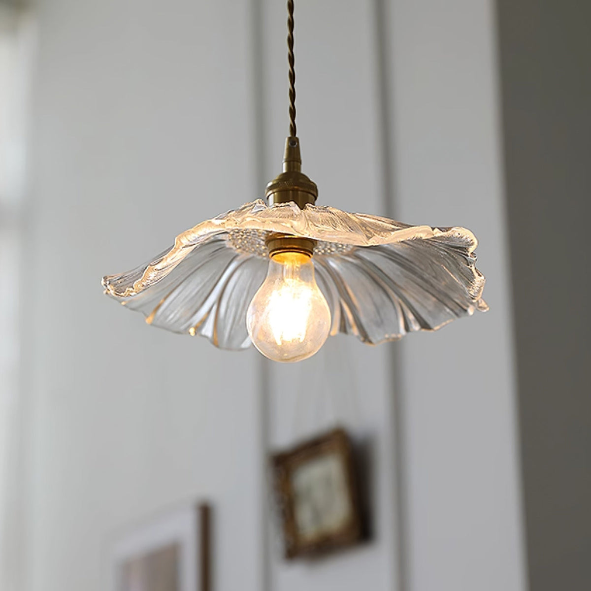 Lámpara colgante de vidrio con forma de flor Calia - luminaria de techo vintage