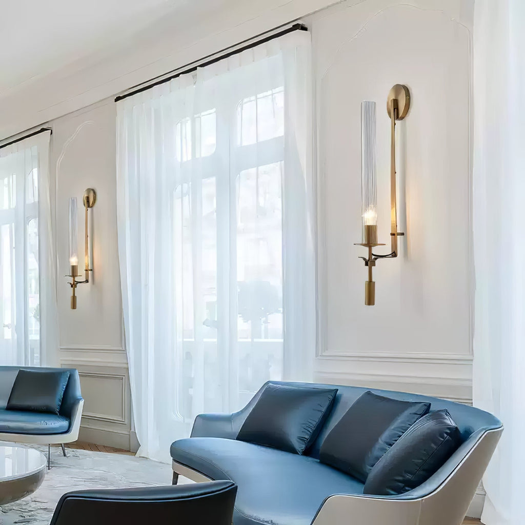 Wandleuchte im französischen Klassizismus – architektonisches Zylinderdesign