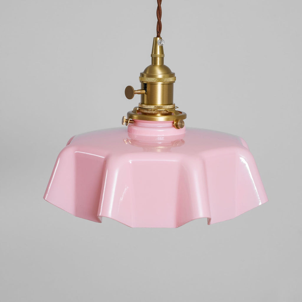 Francouzské květinové plisované závěsné svítidlo — vintage design osvětlení