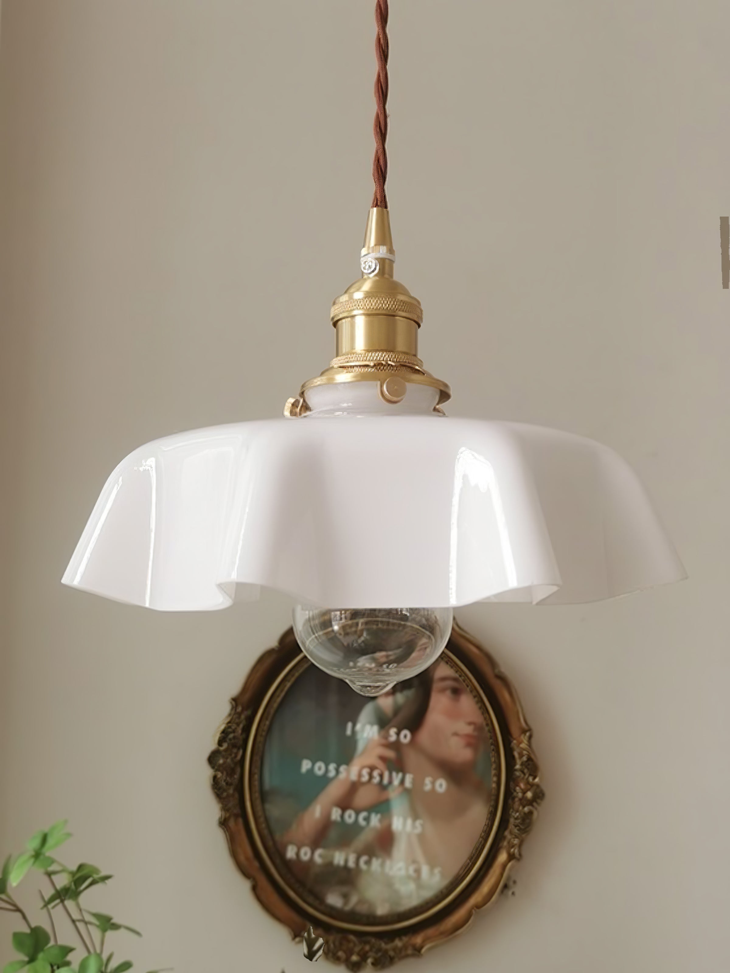 Fransk blomstertaklampa – radiell kronbladsformad kupol, Ø 25 cm