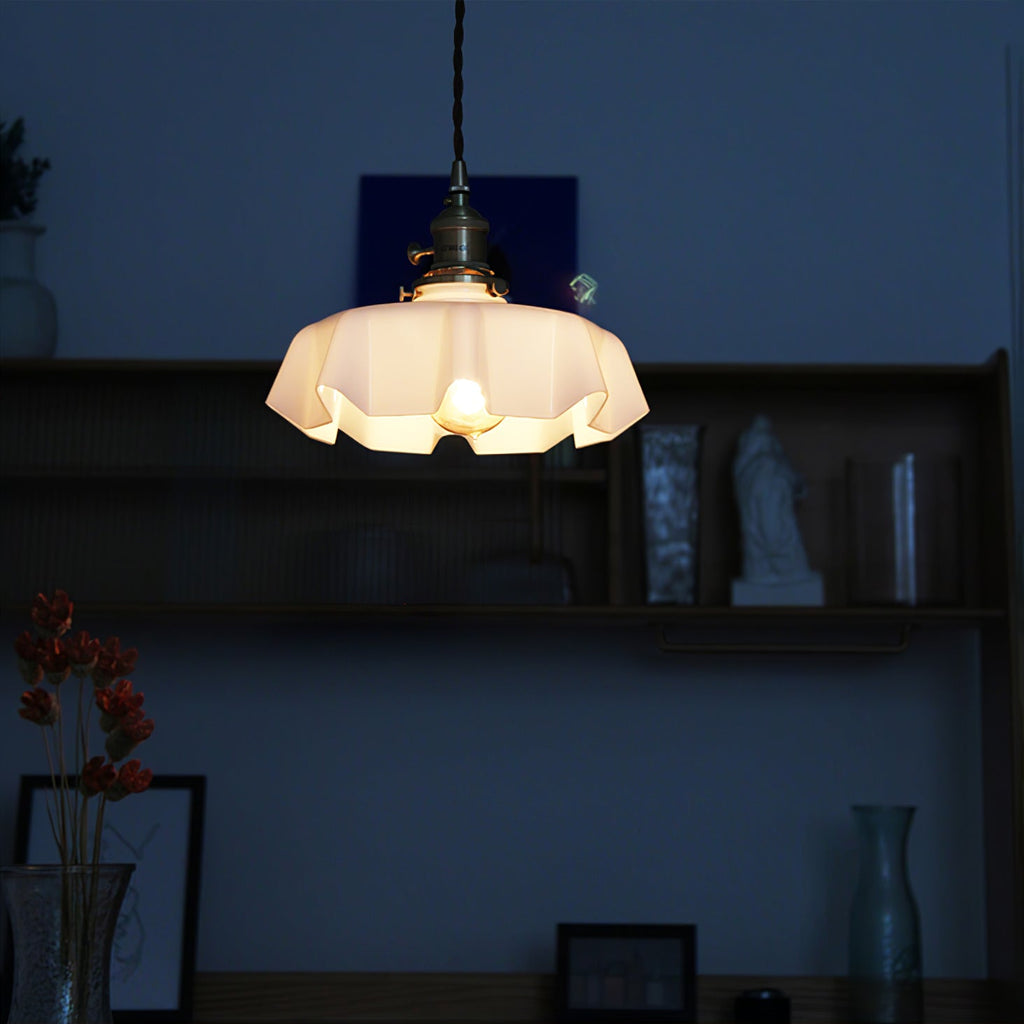 Fransk blomstertaklampa – radiell kronbladsformad kupol, Ø 25 cm