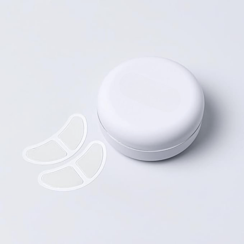 Tratamiento ocular LumaPulse Lux con terapia de luz roja y microcorriente para ojos cansados