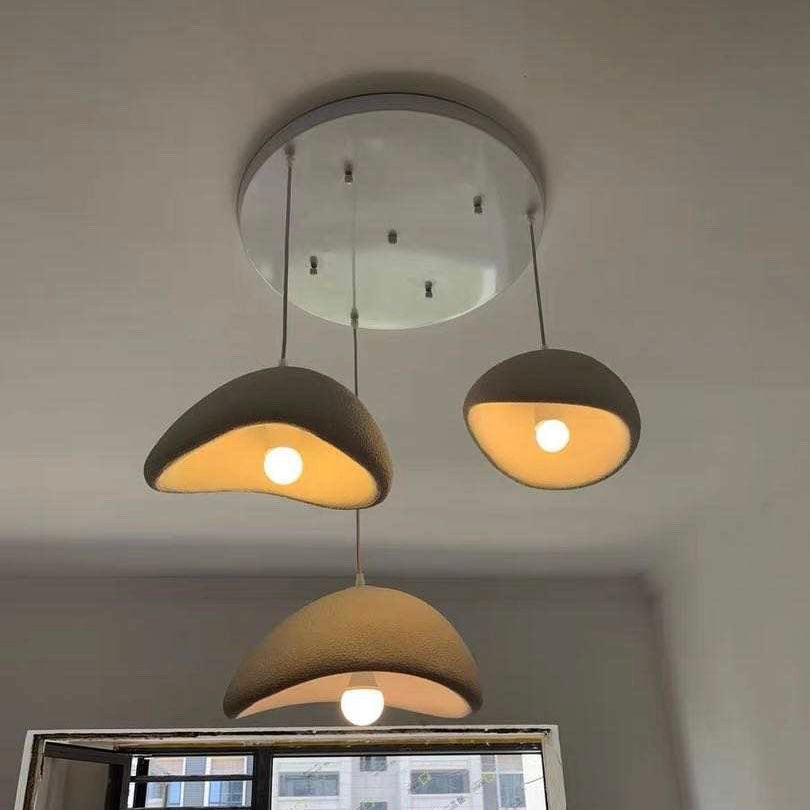 Boho smaragdový lustr pro útulné obytné prostory a elegantní atmosféru