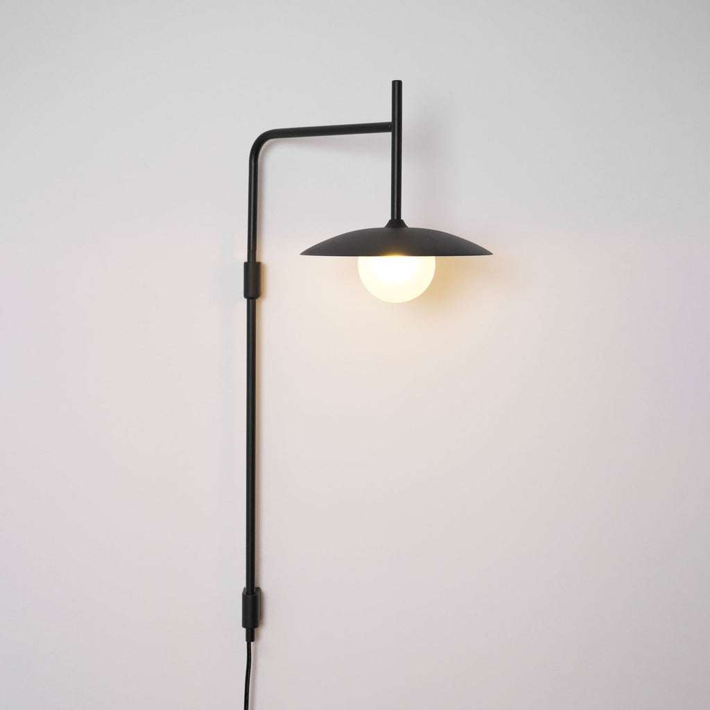 Gea Swing Arm Wall Lamp - Vakkerlight