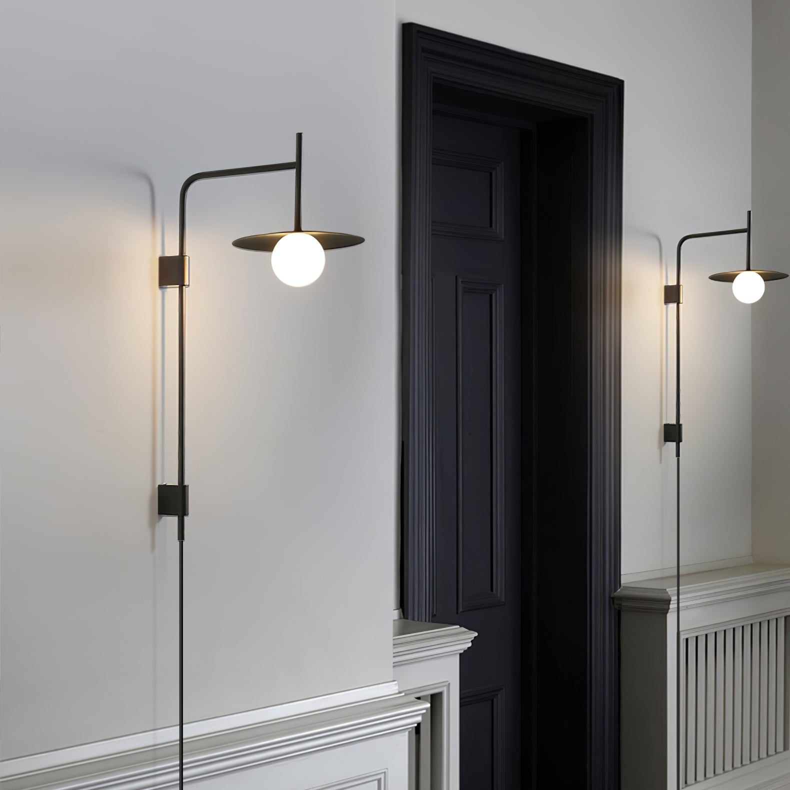 Gea Wandleuchte mit Schwenkarm und Stecksystem – geschwungenes Arm-Design, sanfte Beleuchtung