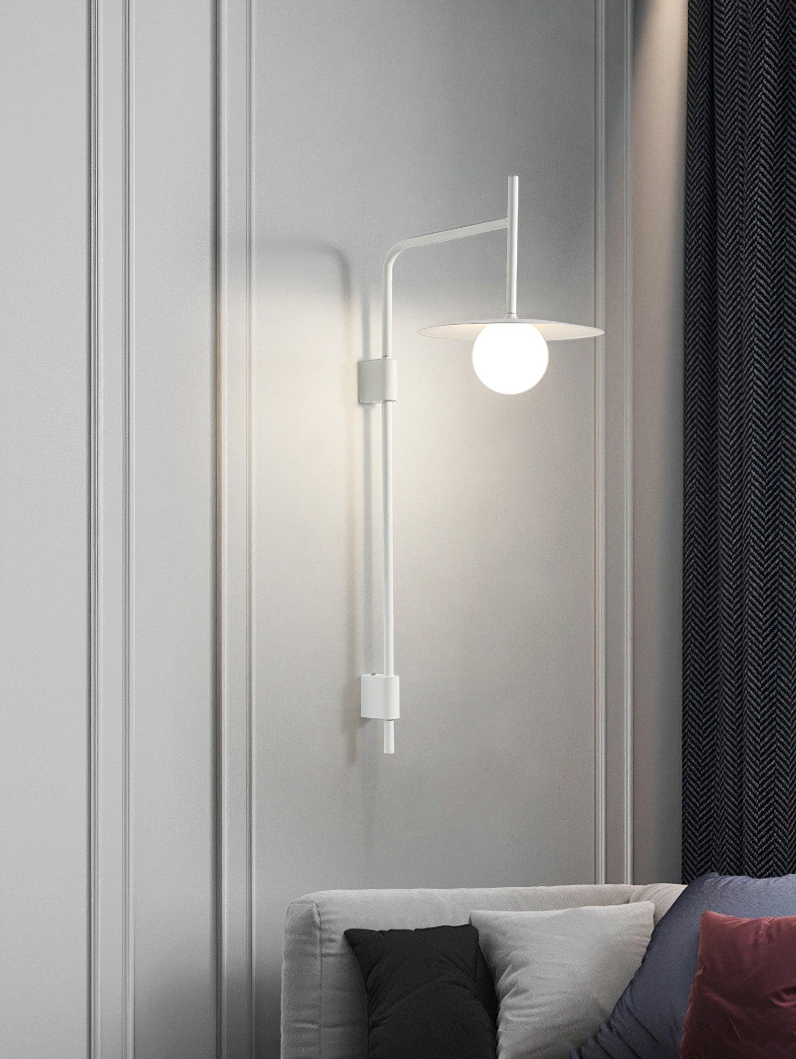 Gea Wandleuchte mit Schwenkarm und Stecksystem – geschwungenes Arm-Design, sanfte Beleuchtung