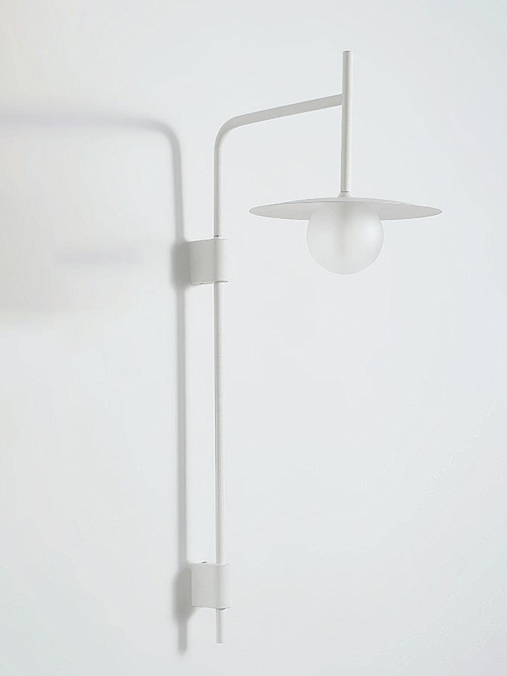 Gea Wandleuchte mit Schwenkarm und Stecksystem – geschwungenes Arm-Design, sanfte Beleuchtung