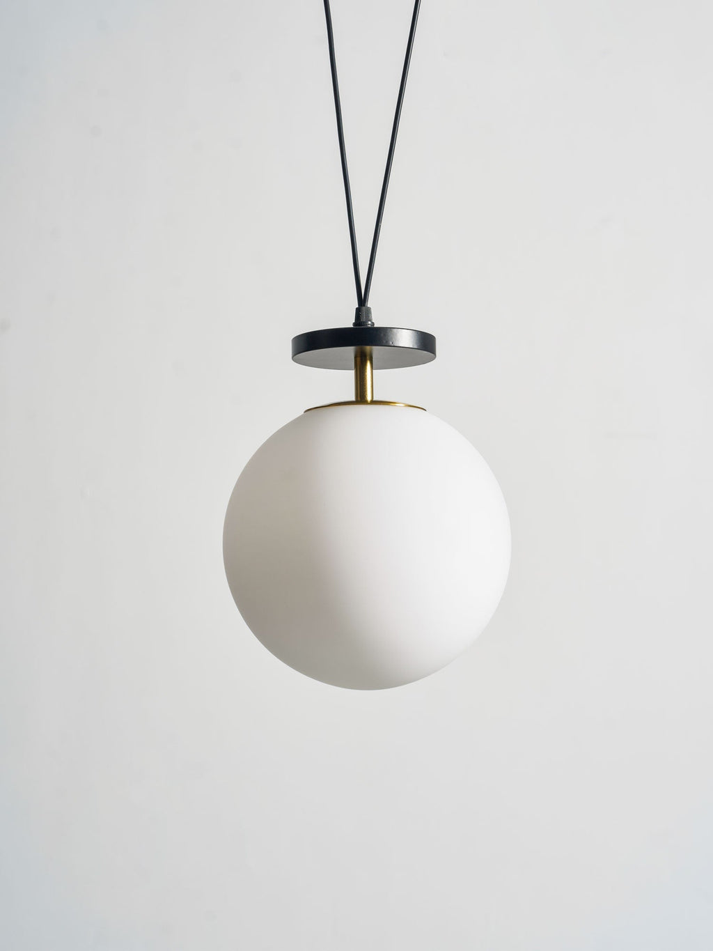 Moderne geometrische Pendelleuchte der Shape-Up-Serie