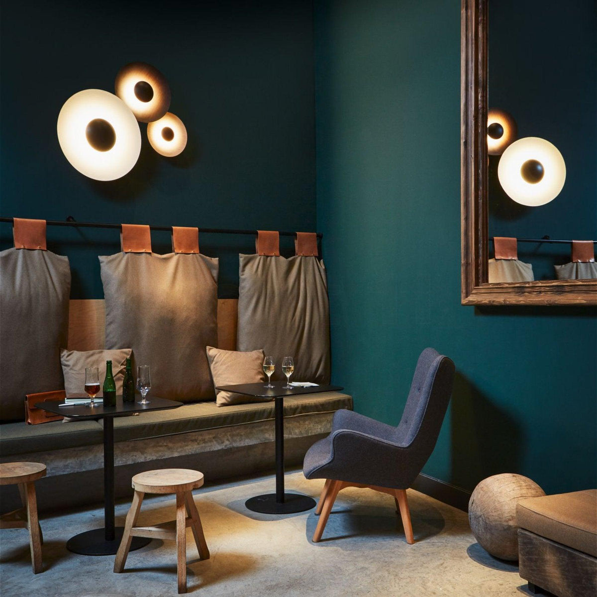 Simplicity Glow Wall Light — Plug-In Mount, Direct Illumination