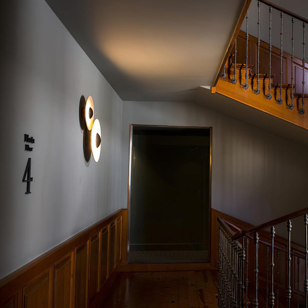 Simplicity Glow Wall Light — Plug-In Mount, Direct Illumination