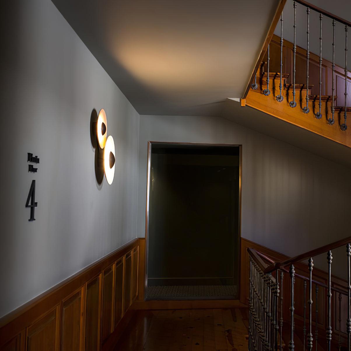 Simplicity Glow Wall Light — Plug-In Mount, Direct Illumination