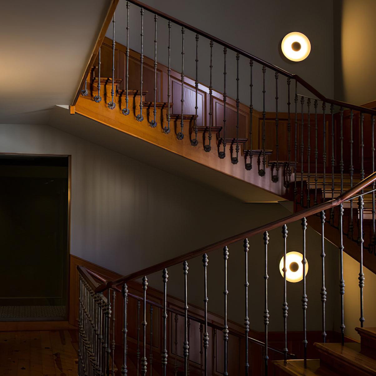 Simplicity Glow Wall Light — Plug-In Mount, Direct Illumination