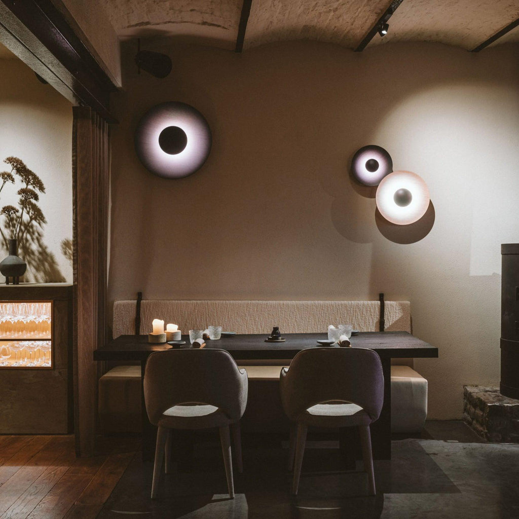 Simplicity Glow Wall Light — Plug-In Mount, Direct Illumination