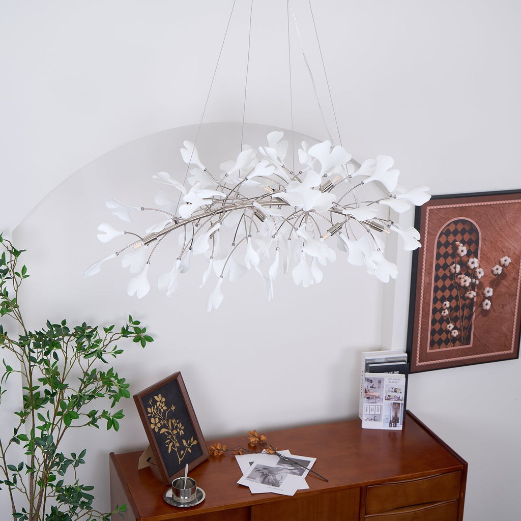 Lustr Arux Gingko — styl Art Deco, design se zakřivením směrem dolů